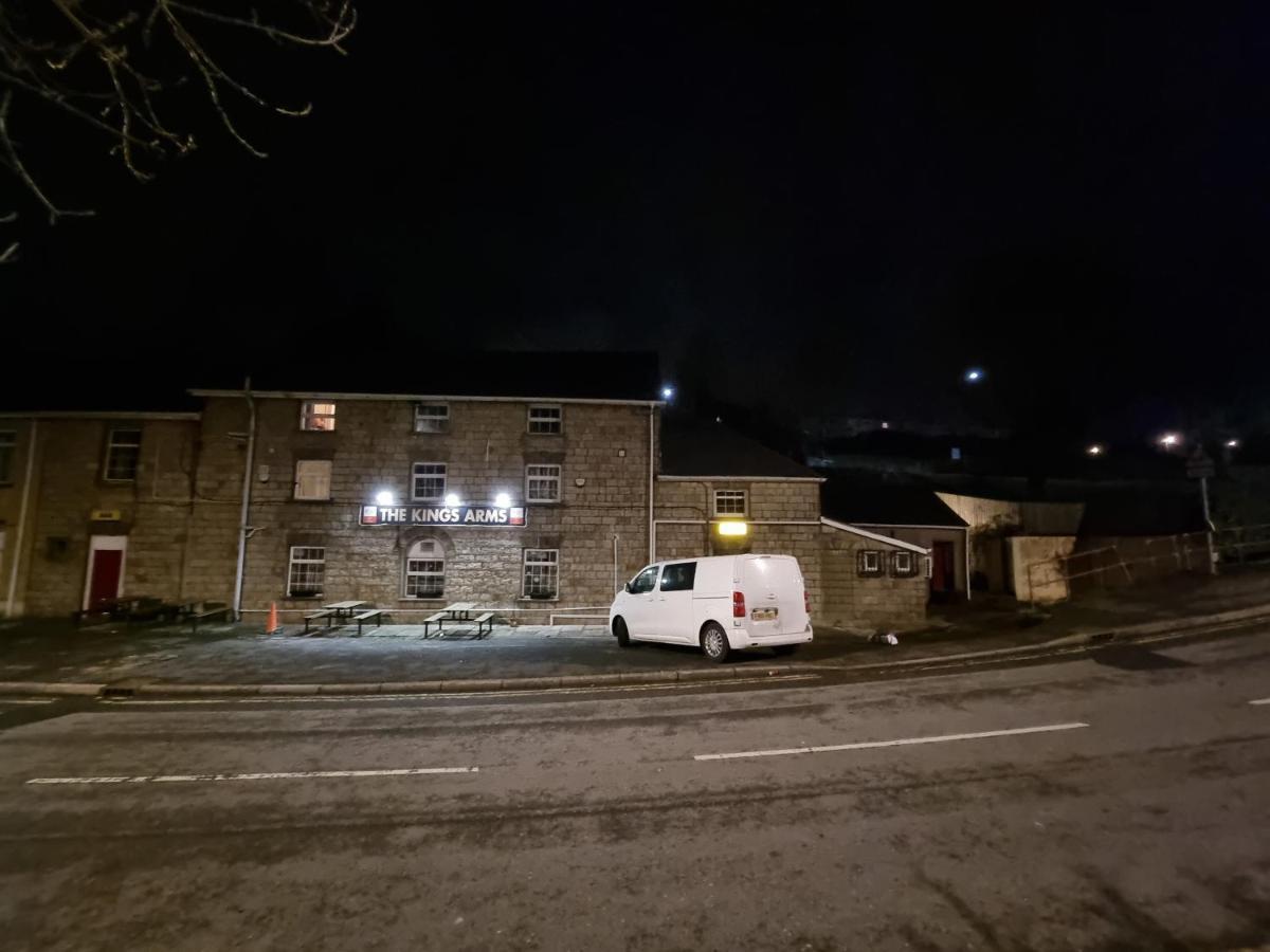 Kings Arms Guest House Еби Вейл Екстериор снимка