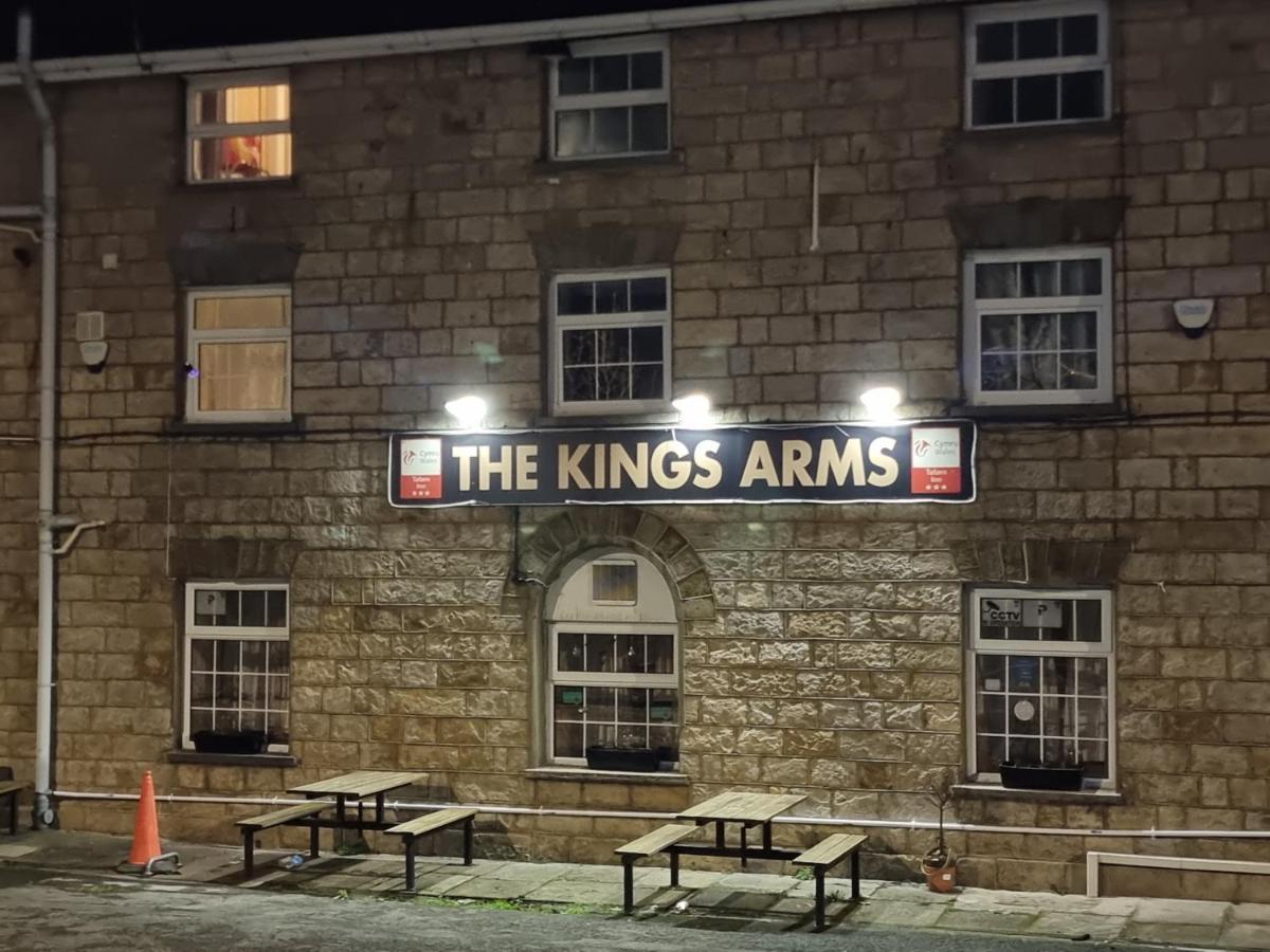 Kings Arms Guest House Еби Вейл Екстериор снимка
