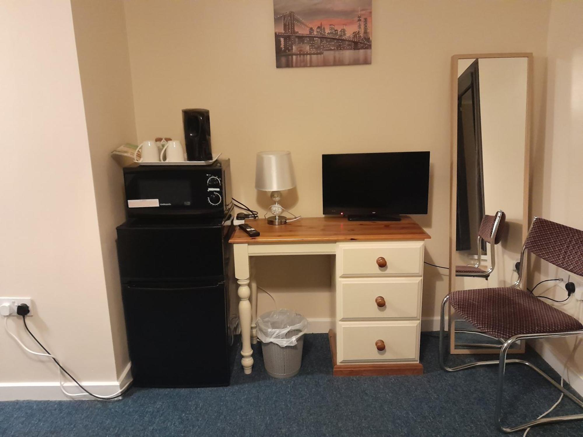 Kings Arms Guest House Еби Вейл Екстериор снимка